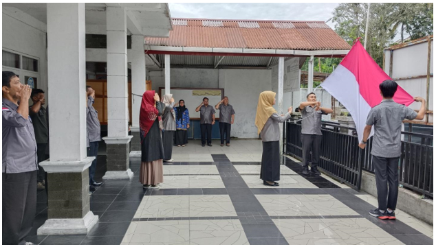 Dengan Tema "Gotong Royong Membangun Peradaban dan Pertumbuhan Global" Bawaslu Kota Sawahlunto Gelar Upacara Hari Lahirnya Pancasila.