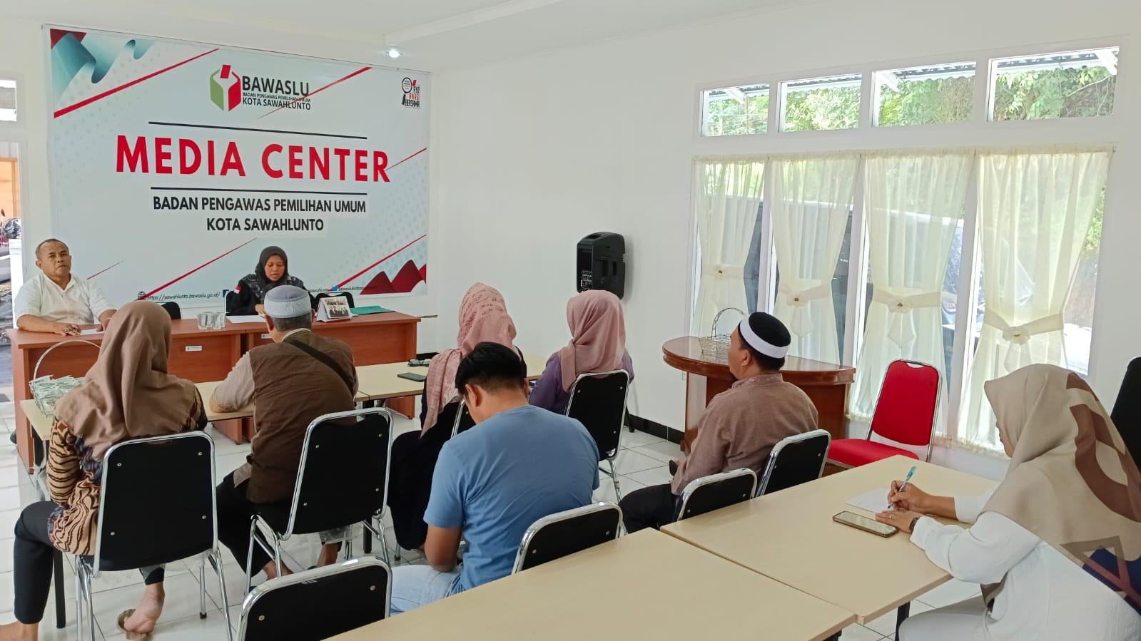 Bawaslu Kota Sawahlunto Buka Layanan Konsultasi Bagi Partai atau Bakal Calon Anggota DPRD Kota Sawahlunto Pasca Ditetapkannya Daftar Calon Sementara (DCS)