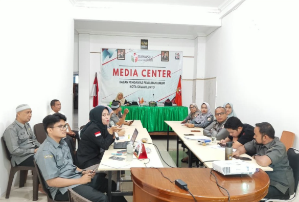 Rapat Administrasi Keuangan