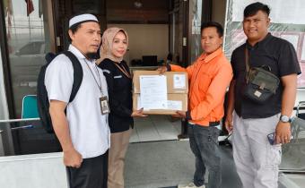 Kedatangan Segel Kertas