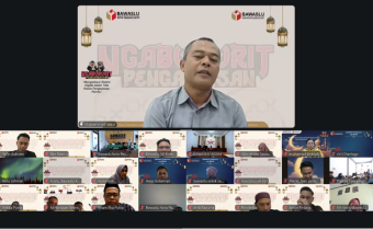 Febriboy Arnendra (Anggota Bawaslu Kota Sawahlunto) dalam menyampaikan pemaparan materi