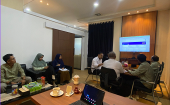 Bawaslu Kota Sawahlunto & KPU Kota Sawahlunto Sharing Knowledge Pengelolaan Pejabat Pengelola Informasi dan Dokumentasi (PPID) 